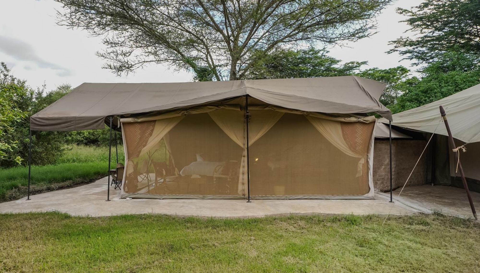 Dolly Farm & River Camp, Luxury Tents Usa River Zewnętrze zdjęcie