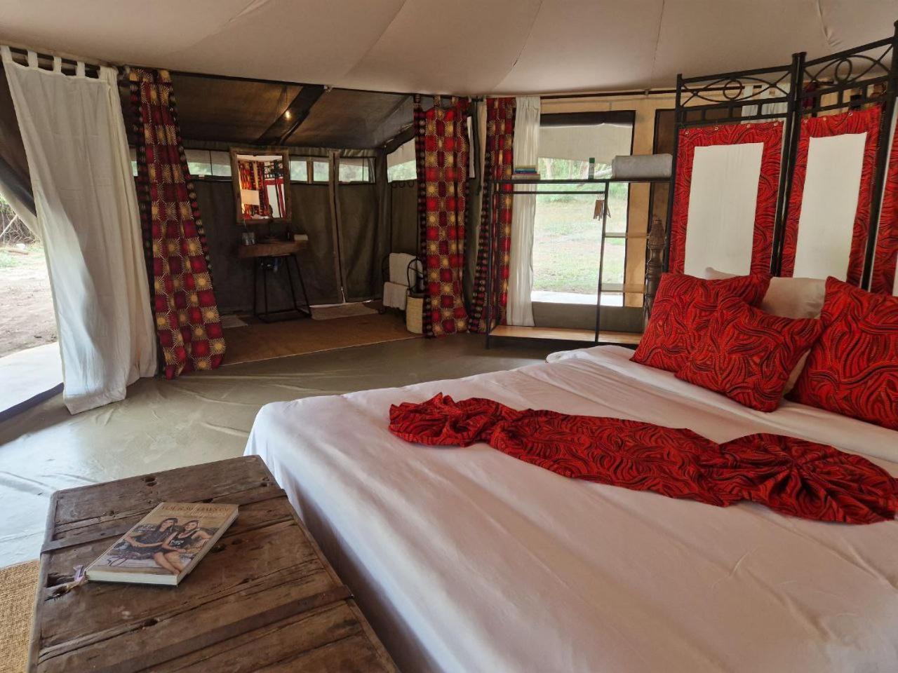 Dolly Farm & River Camp, Luxury Tents Usa River Zewnętrze zdjęcie